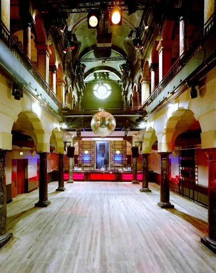 Hotel-Arena-Amsterdam-Oosterpark-Disco-Feest-Kapel